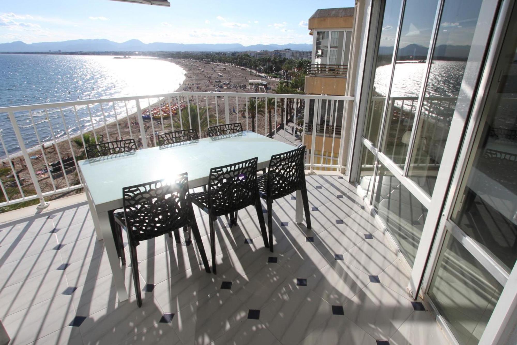 For A Stay Bello Horizonte Salou Exterior photo